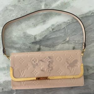 Louis Vuitton Rose Vernis Handbag
